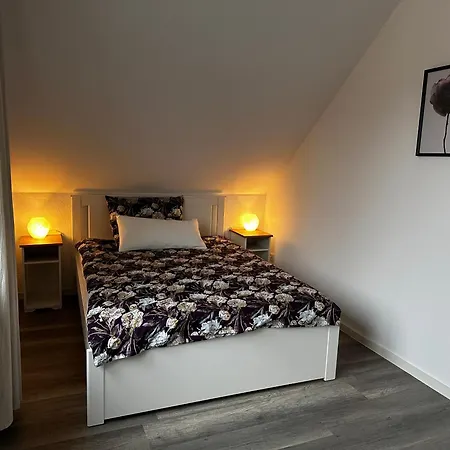 Apartmán Zu-hau-se *